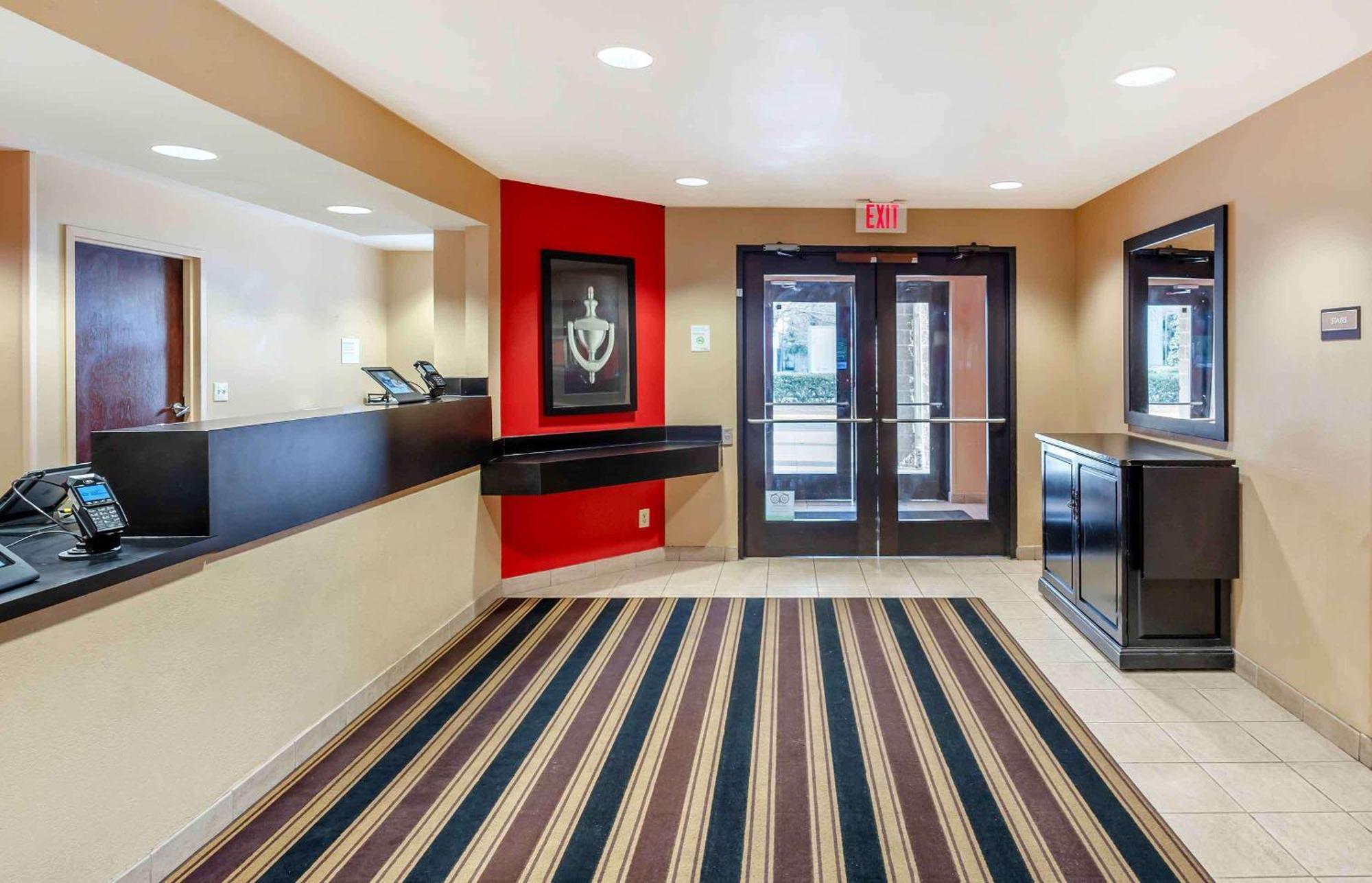 Extended Stay America Suites - Hampton - Coliseum Exteriör bild