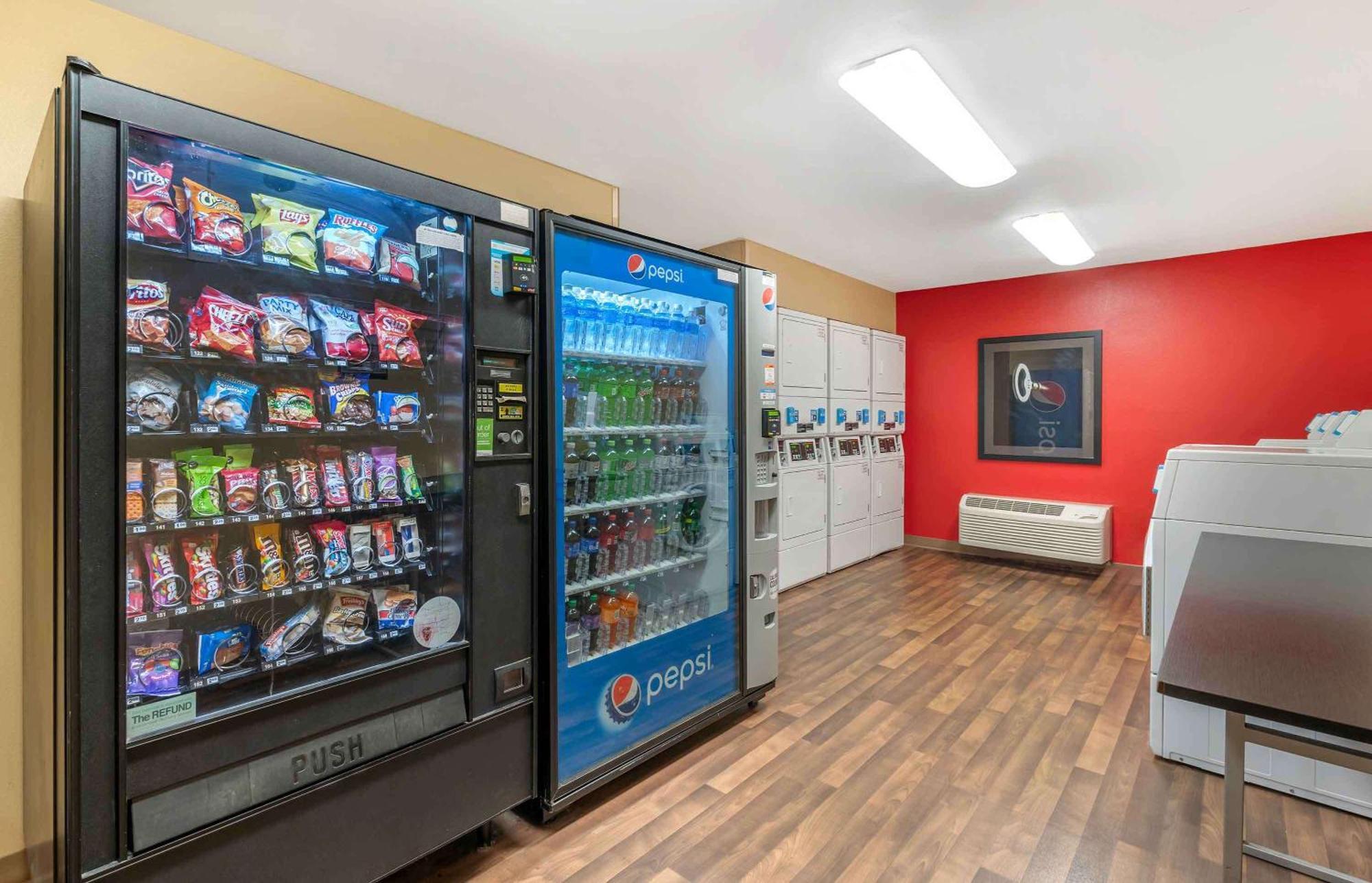 Extended Stay America Suites - Hampton - Coliseum Exteriör bild