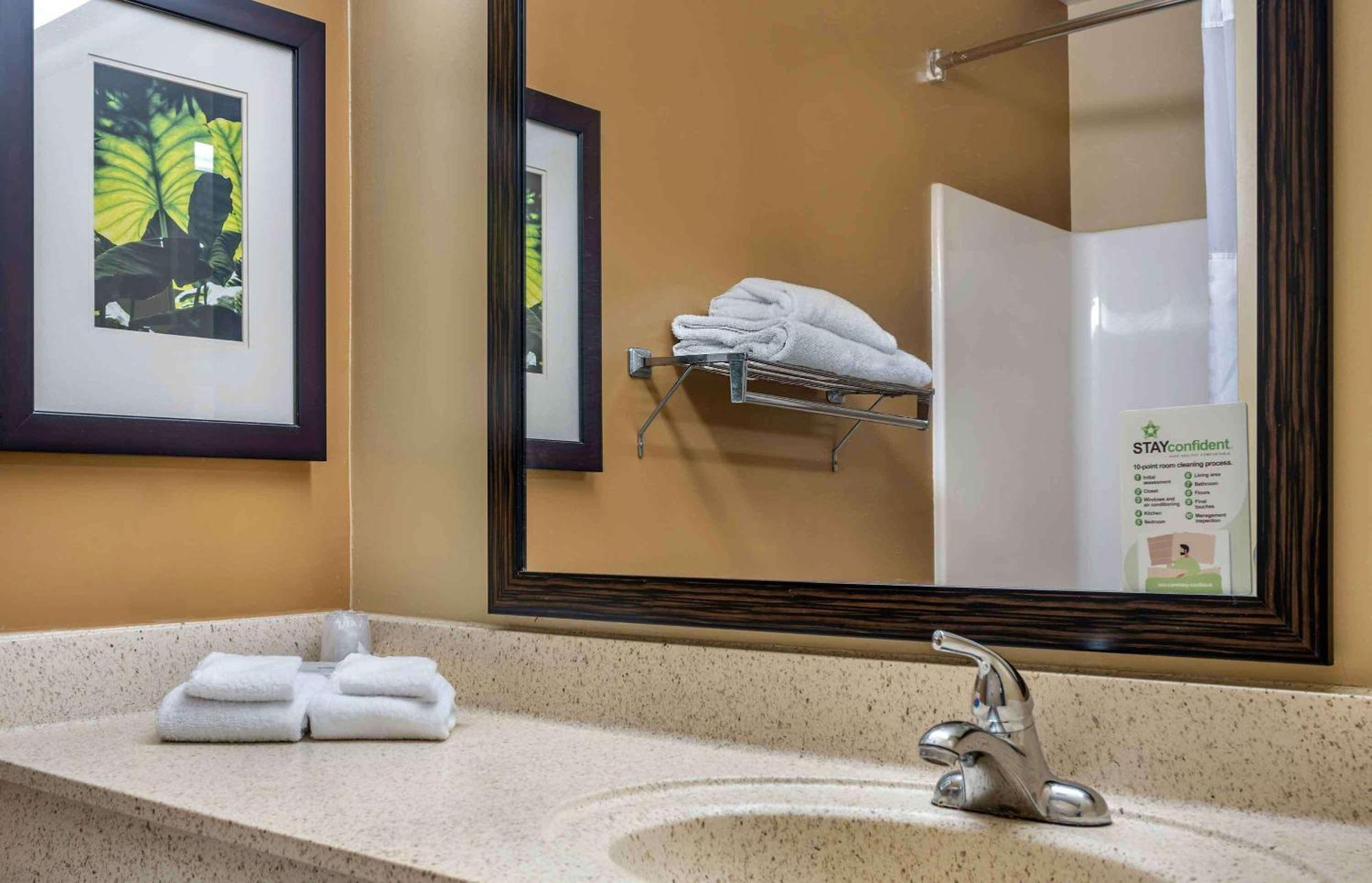 Extended Stay America Suites - Hampton - Coliseum Exteriör bild