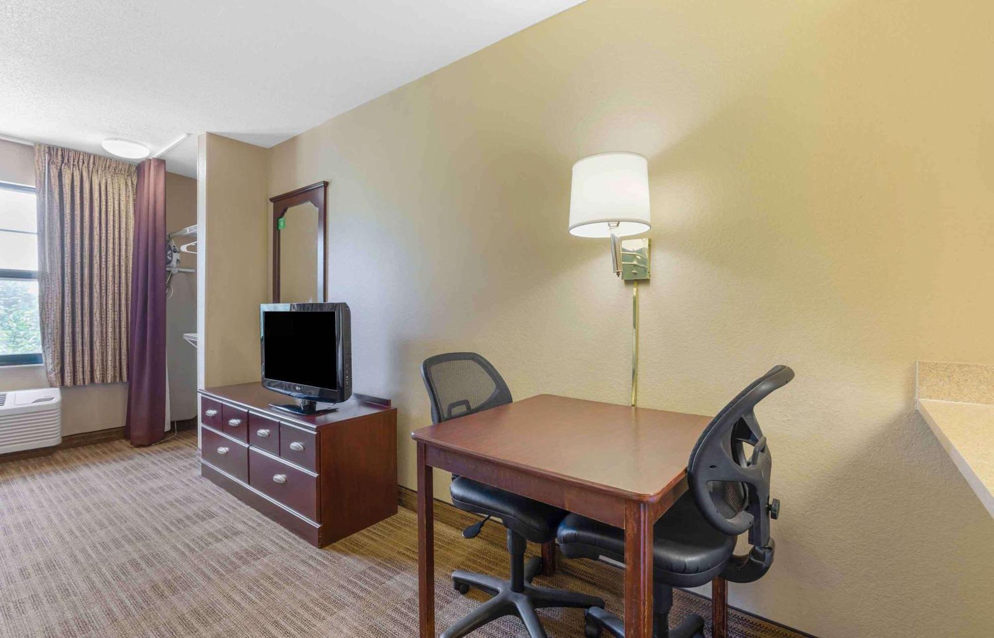 Extended Stay America Suites - Hampton - Coliseum Exteriör bild